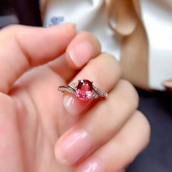 🎀Rose Gold Tourmaline Ring - Picture 2 of 6